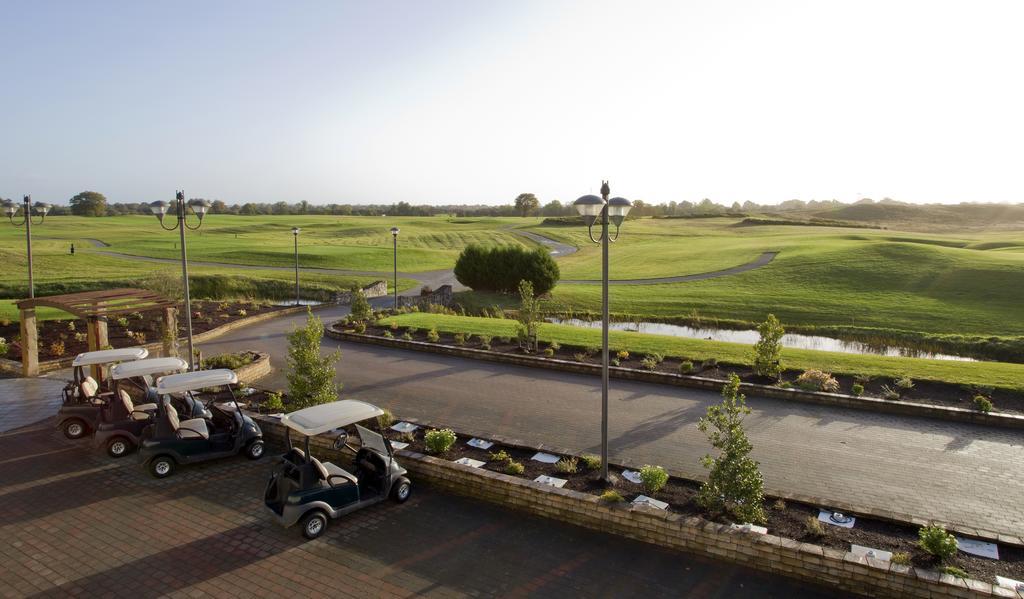 โรงแรมมอยวัลเล่ย์โฮเท็ลแอนด์กอล์ฟรีสอร์ท Moyvalley ภายนอก รูปภาพ