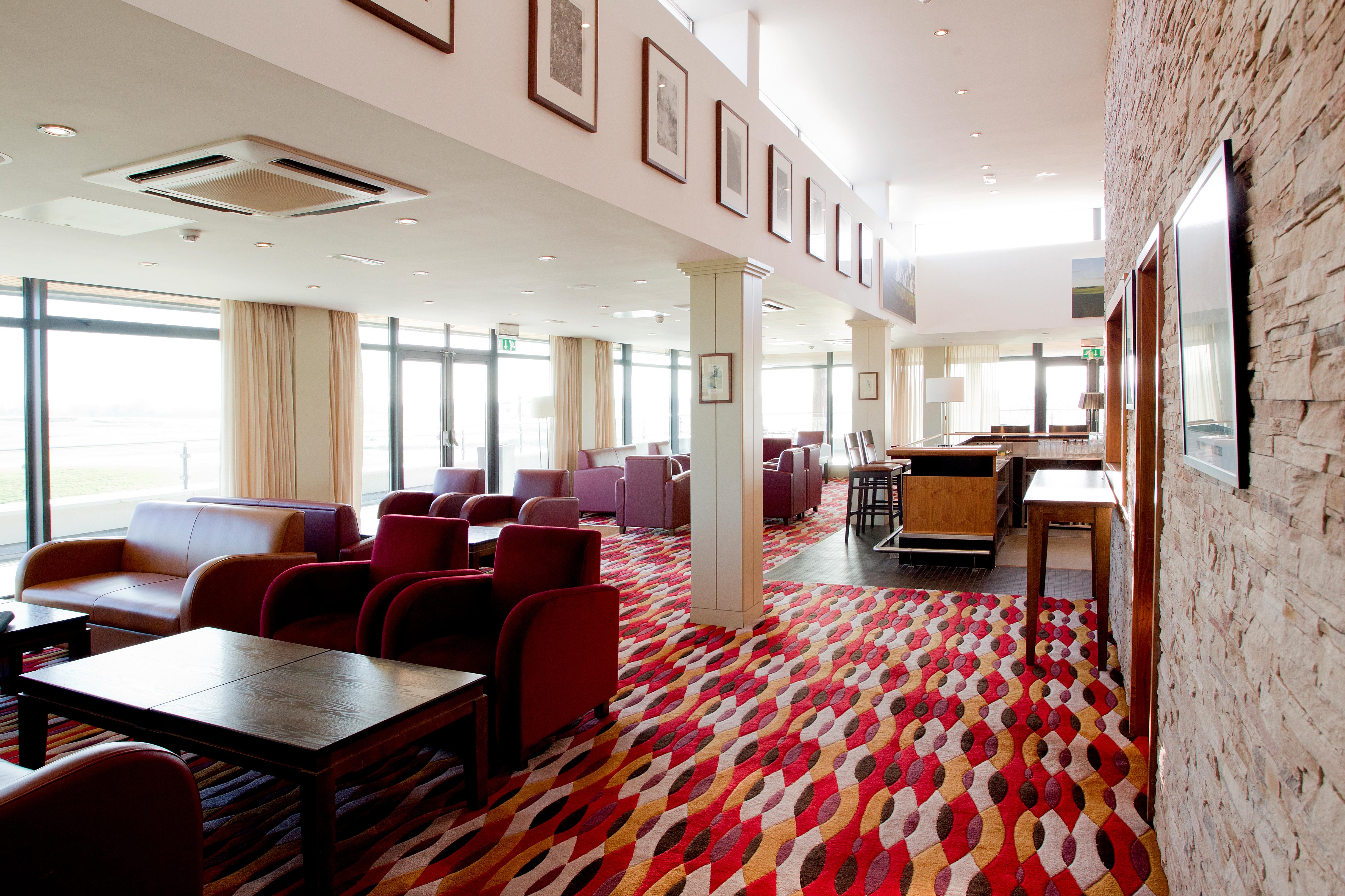 โรงแรมมอยวัลเล่ย์โฮเท็ลแอนด์กอล์ฟรีสอร์ท Moyvalley ภายนอก รูปภาพ